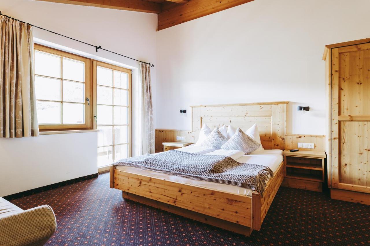 Andis Almdorf Hotel Solden Exterior photo